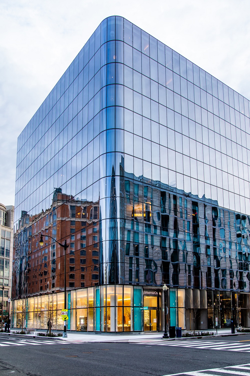 The Conrad Hotel at City Center Gallery Image 2